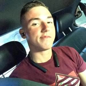 Meet your Posher, Roberto